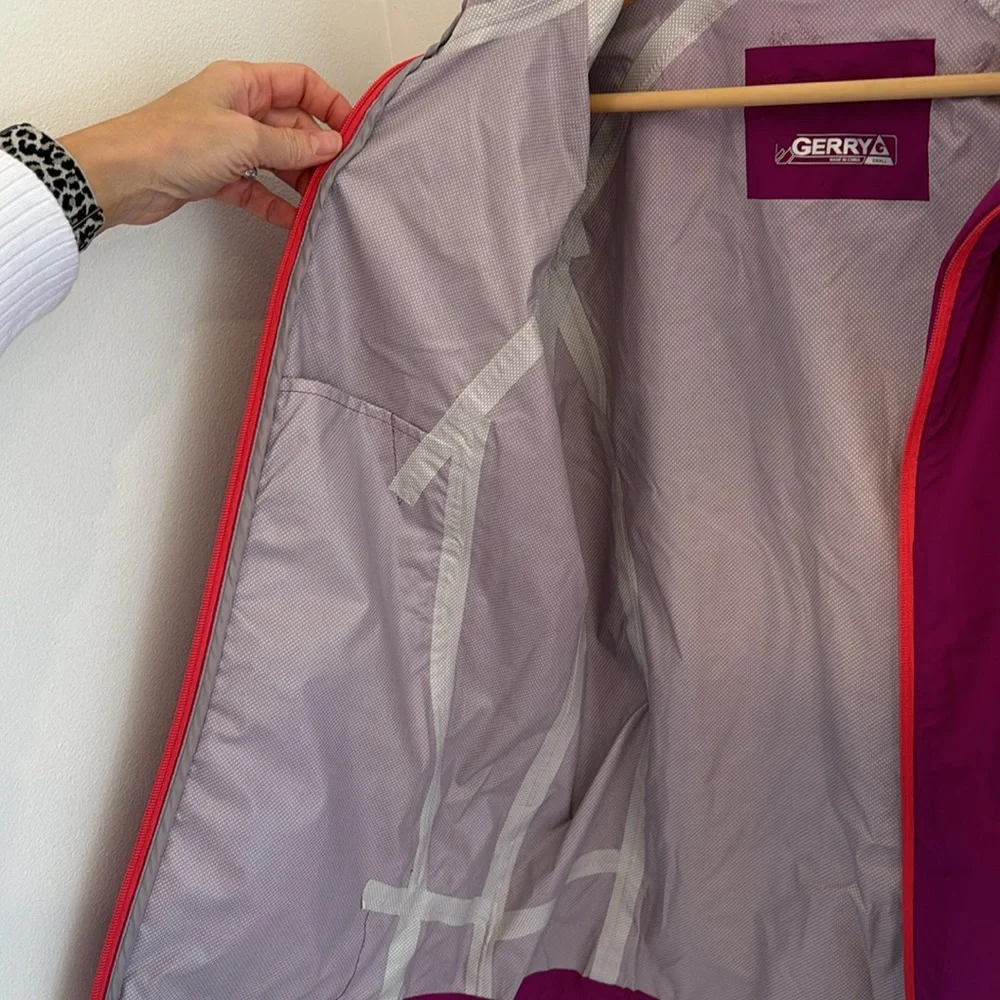 GERRY Womens Purple Pink Magenta Rain Jacket Lightweight Waterproof Size SMALL - Picture 5 of 9